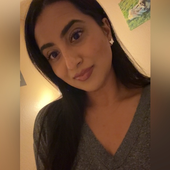 Meet your Posher, Karen - Picture 1 of 1